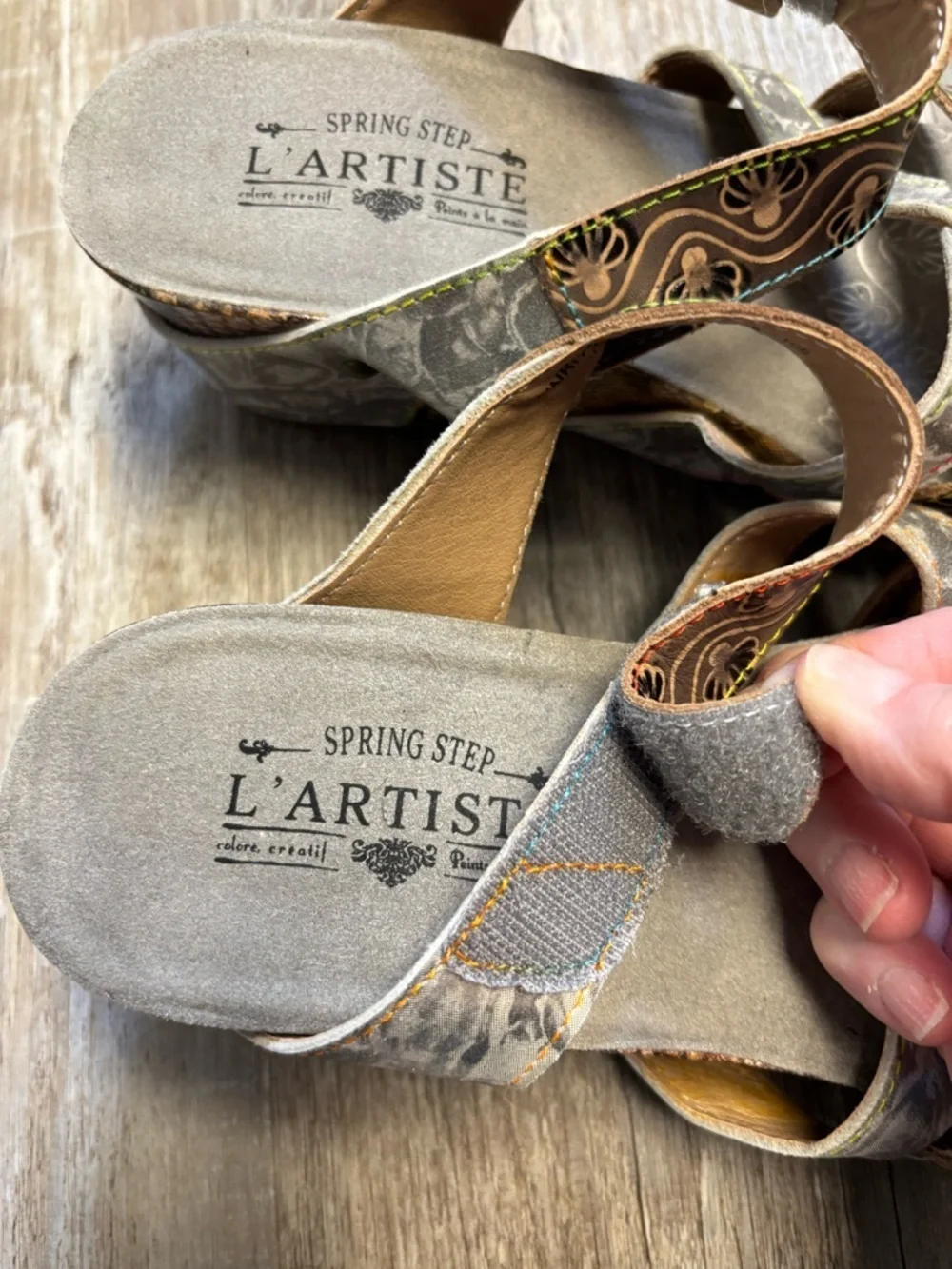 Spring Step L’Artiste Pinriyo Grey Multi Wedge Slide Sandal Silver Snake